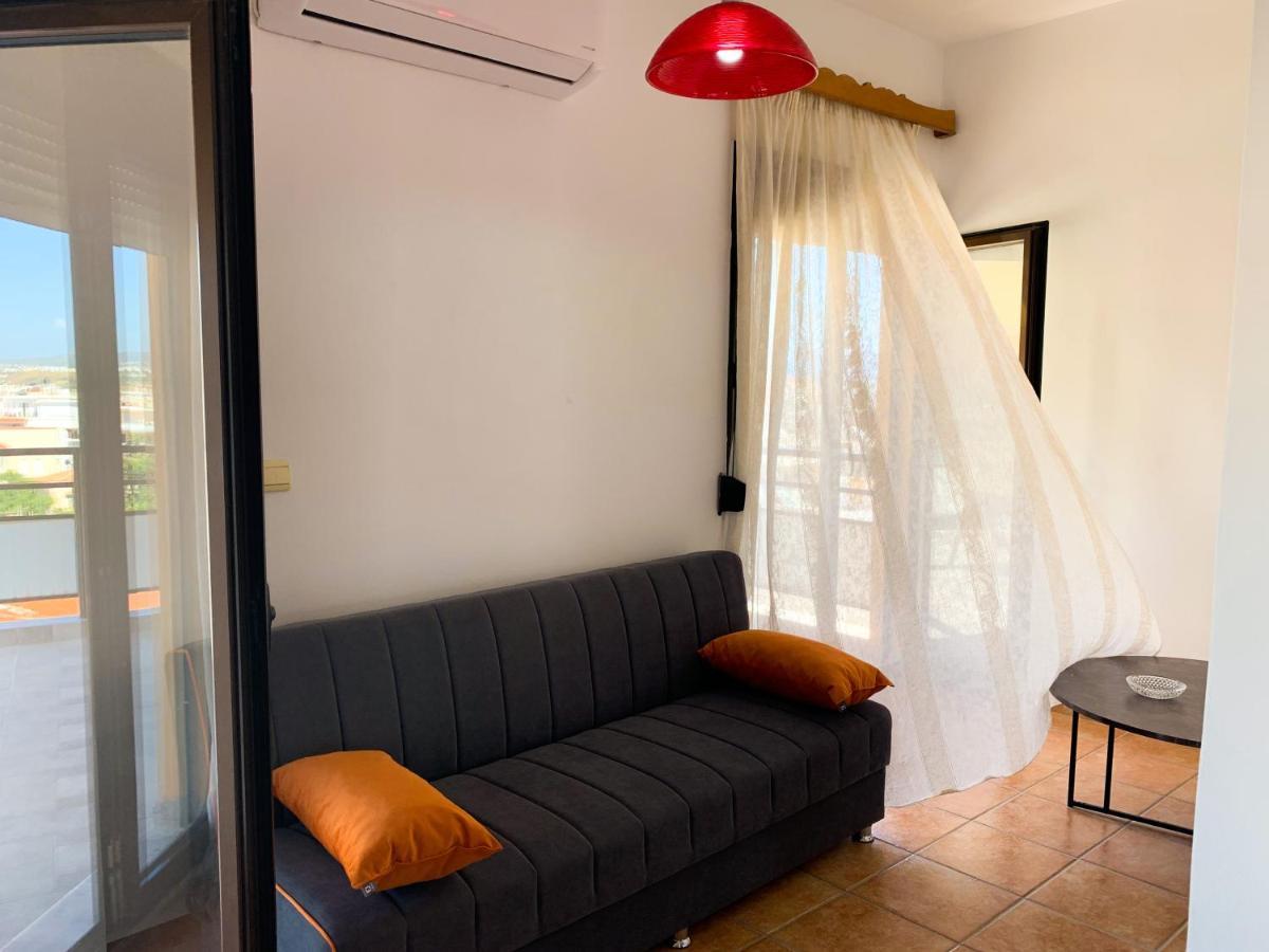 Central Huge Apartment Chania  ภายนอก รูปภาพ