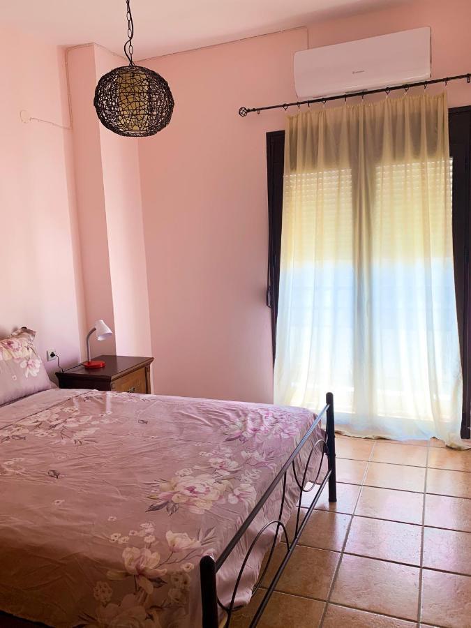 Central Huge Apartment Chania  ภายนอก รูปภาพ
